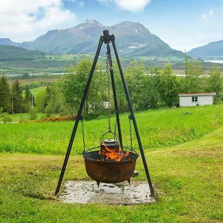 Four-bedroom Holiday In Eide * Eide (More og Romsdal)